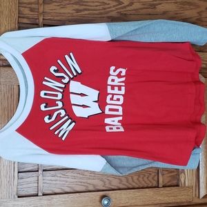 Women's NWT Wisconsin Badgers Shirt Sz. XL